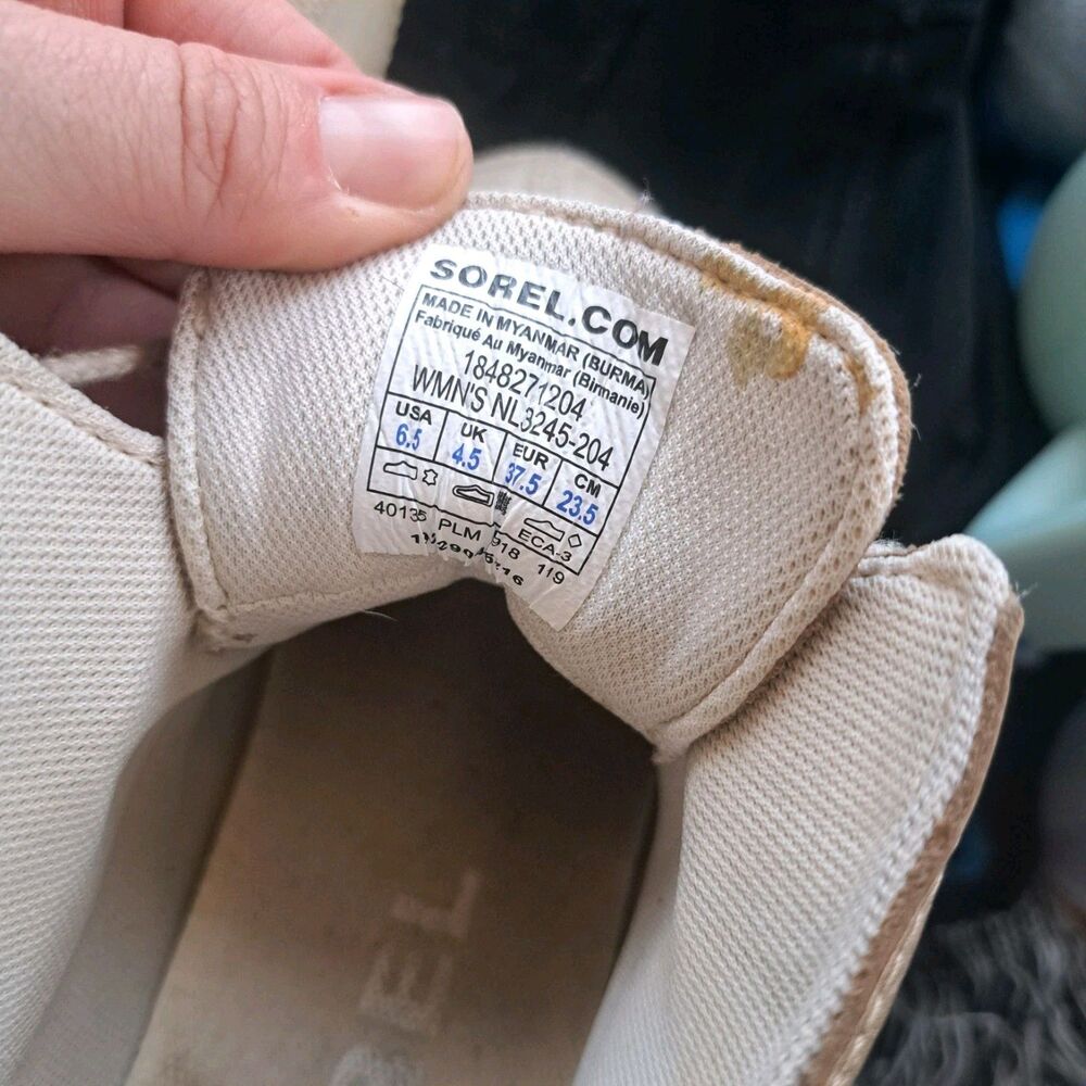 Sorel Out N About Rose Gold Metallic Ankle Short Duck Boot Womens Size 6.5 Shoe - Picture 6 of 6